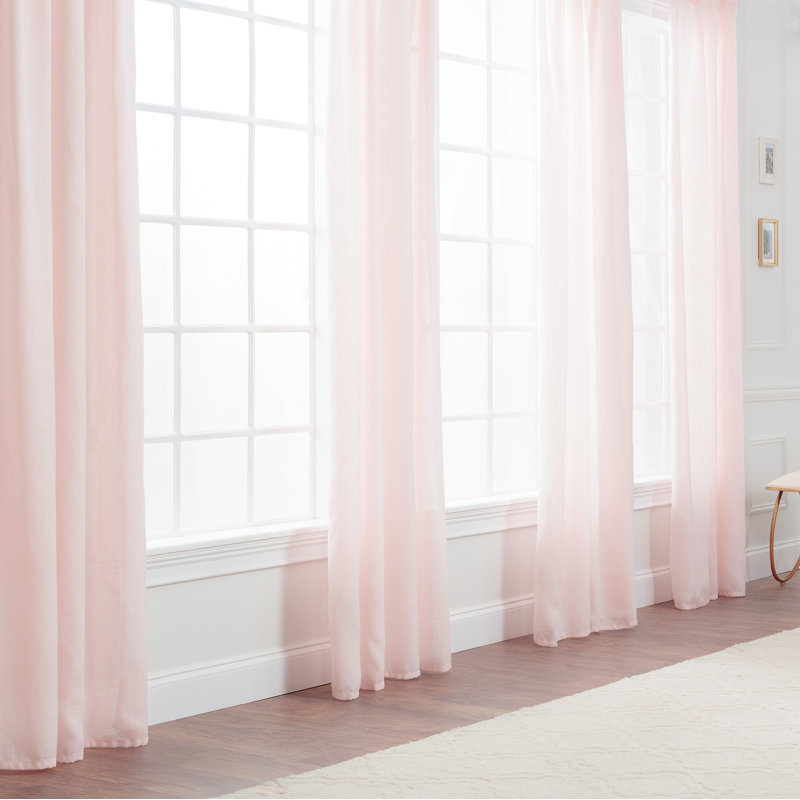 Paire de rideaux semi-transparents avec passe-tringle Moller, l 52 po x L 108 po, Rose clair