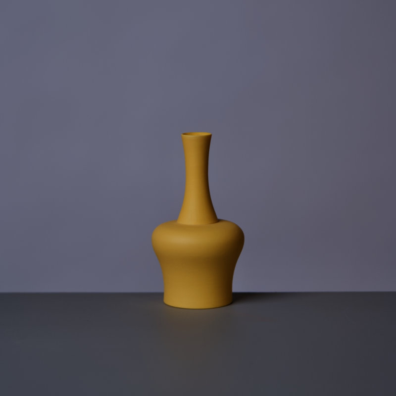 Vase miniature Archer en porcelaine mate, Butter