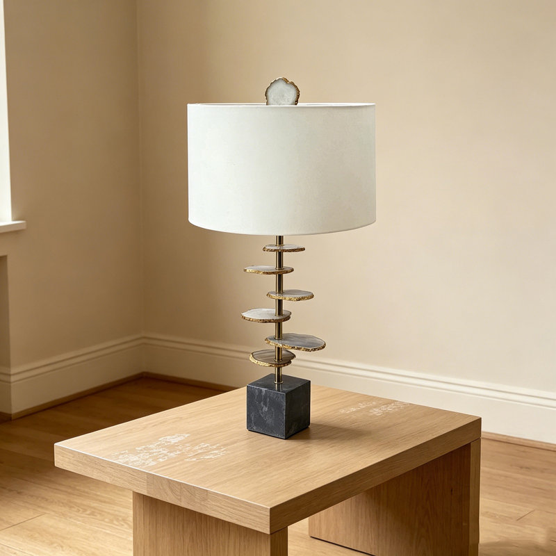 Casavant with sturdy base