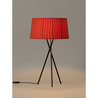 Metal Tripod Lamp