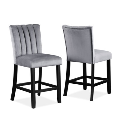 Ensemble de meubles de salle à manger à hauteur de comptoir Twowell, 2, revêtement en velours noir gris, dossier, 2 chaises rembourrées grises / noires