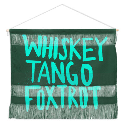 Suspension murale tango foxtrot whiskey