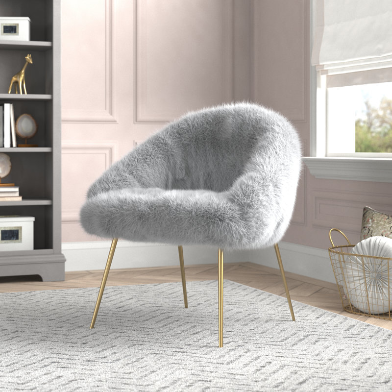 Chaise avec accoudoirs en fausse fourrure 28 po, Gris