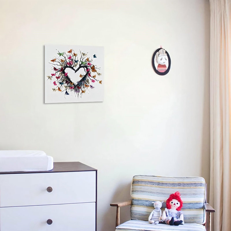 «Tree Heart» par Colorful Butterflies, art mural sur toile sans cadre 16 po x 16 po