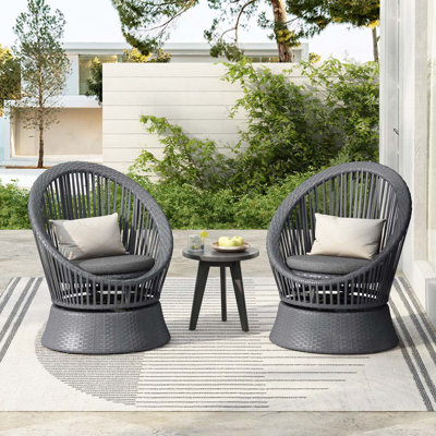 Outdoor Patio Swivel Wicker Lounge Chair