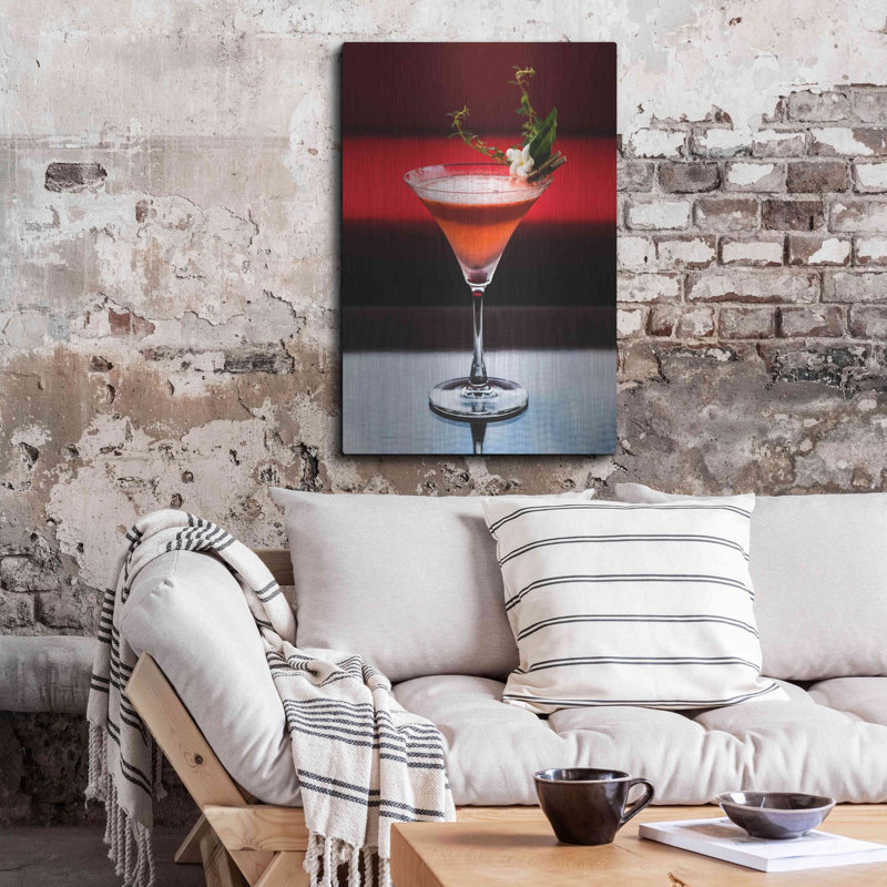 "Cocktail" par Luxe Metal Portfolio, H 36 po x l 24 po