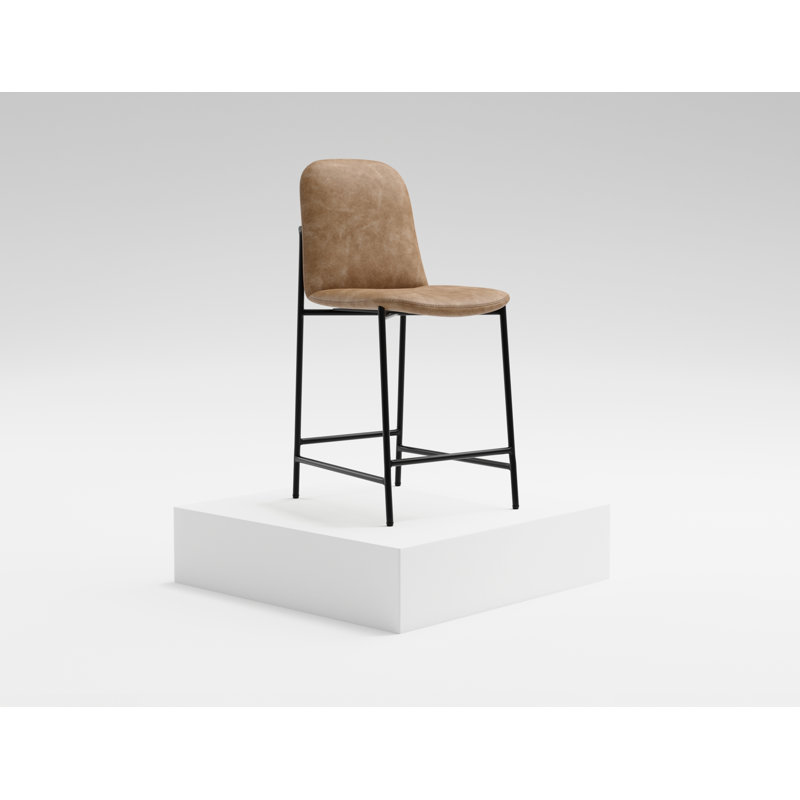 Tabouret de bar rembourré avec structure en bois et base en métal Orion, Cognac