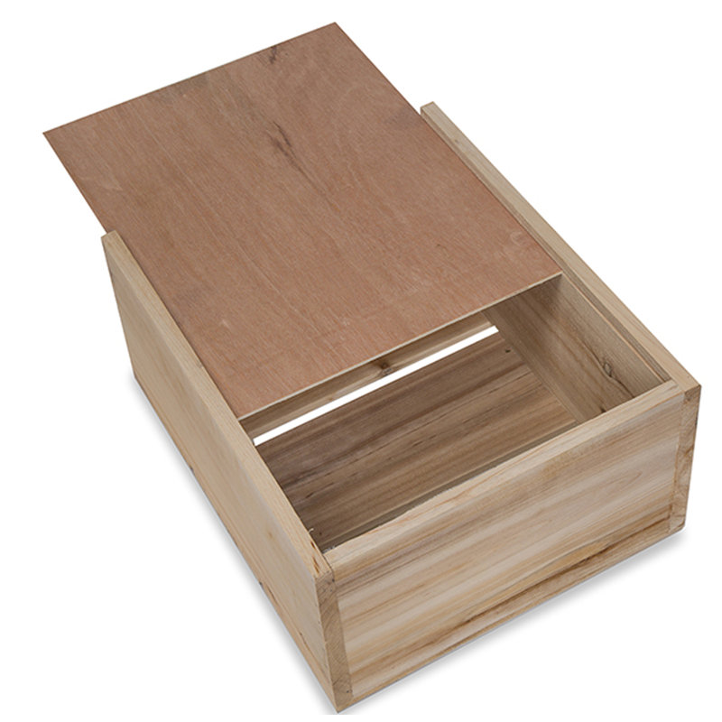 Caisse en bois, H 7 po x l 16 po x P 12 po
