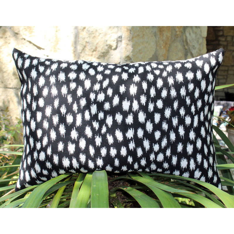 Pebble Beach Indoor/Outdoor Rectangular Pillow Cover & Insert, Blue Animal Print