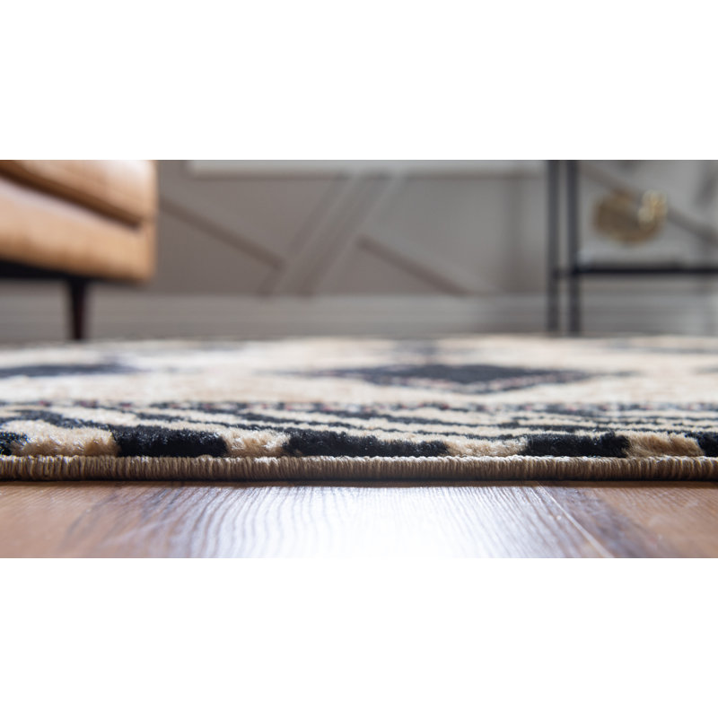Testerman Geometric Indoor Rug, Square 6'1"