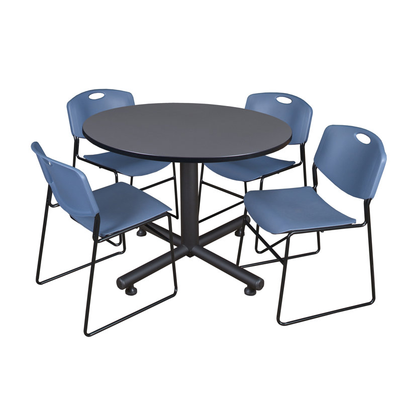 Nicklo break room table, 4 Zeng stackable chairs, Bleu, Gris
