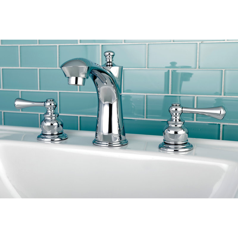 Robinet de salle de bain espacé à fixation à deux poignées et 3 trous Kingston, Chrome