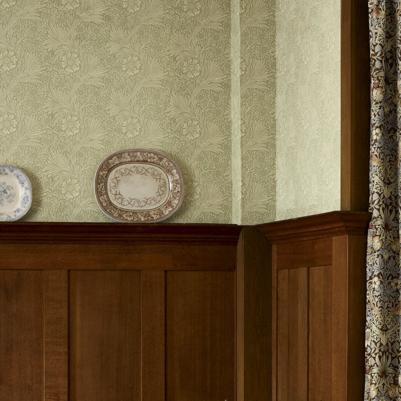 Marigold 10.05m x 52cm Matte Wallpaper Roll, Green