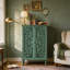 Vitrine à double porte sculptée Farmhouse Hollow-1280895184