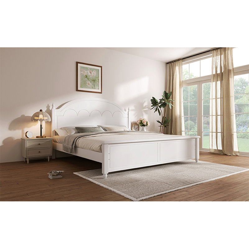 Structure de lit très grand en bois avec tête de lit arquée et design classique, blanc, Très grand lit