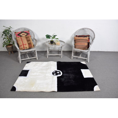 Tapis turc noir et blanc à motif de football pour chambre d'enfant