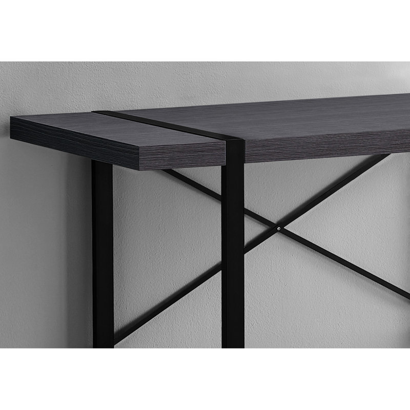 Bureau en stratifié gris pour la maison, 122 cm (48 po) avec pieds en métal noir, style industriel contemporain, idéal pour un ordinateur portable à domicile. Surface de style moderne.