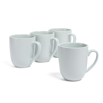 tasses en grès semi-mates finies à la main