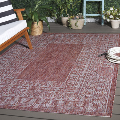 Mccoy Floral Hand Woven Indoor / Outdoor Area Rug