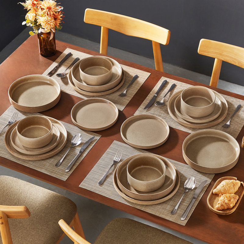 Porcelain China Dinnerware - Service for 4, brown