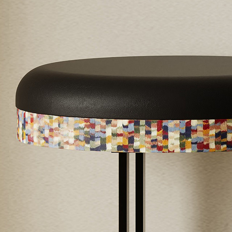 Banc noir luxueux de style italien clair