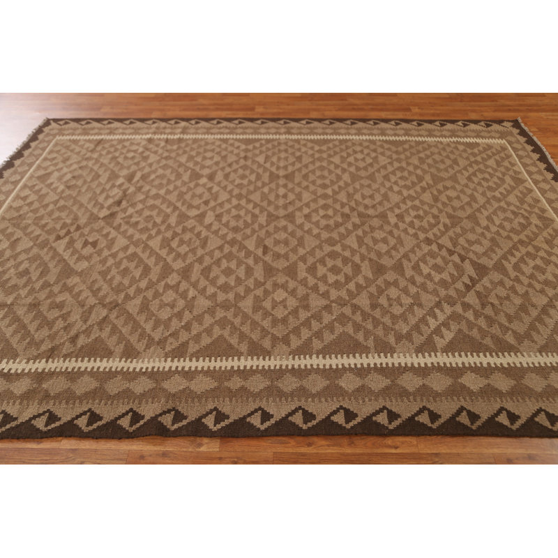 Tapis brun tissé à la main Kilim 7 x 10