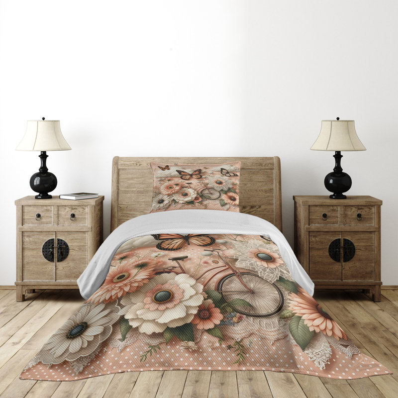 Polyester Floral Coverlet, Twin Coverlet + 1 Standard Shams