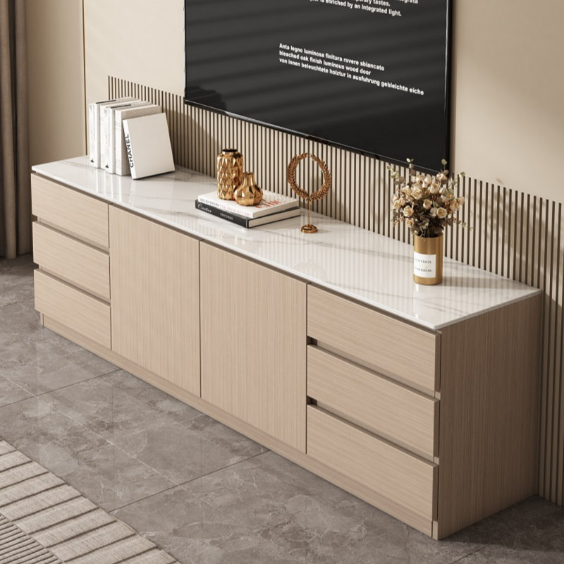 Philisa, Khaki