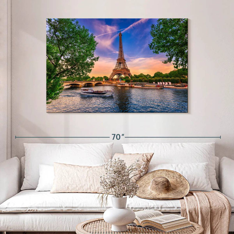 Ravi Paris Eiffel Tower, 32" H x 48" W