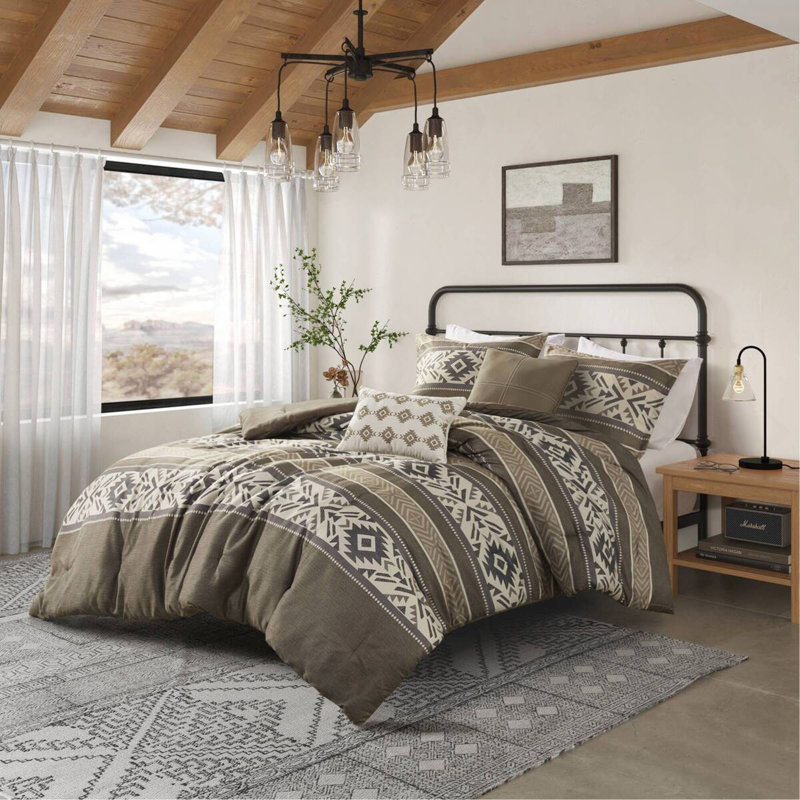Ensemble d'édredon à rayures 5 pièces avec coussins décoratifs brun double / grand 5 pièces