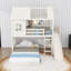 Lit superposé simple au dessus d'une maison double avec glissoire, échelle et tablettes intégrées-129595903