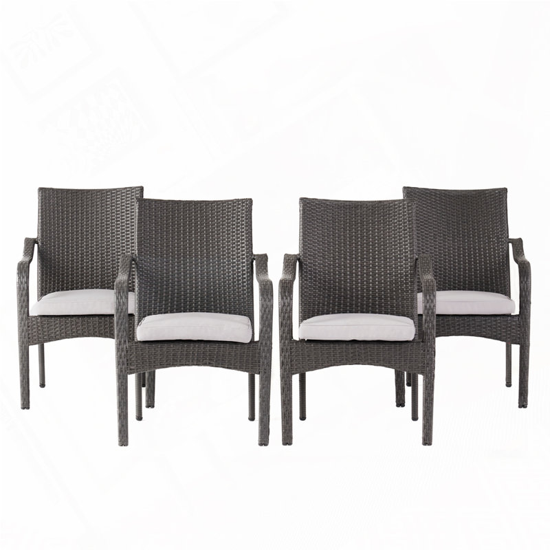 Chaise empilable d'extérieur en rotin PE avec structure en fer