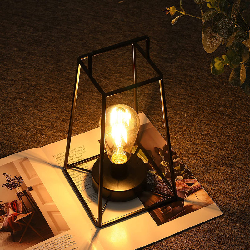 Volkman Metal Desk Lamp