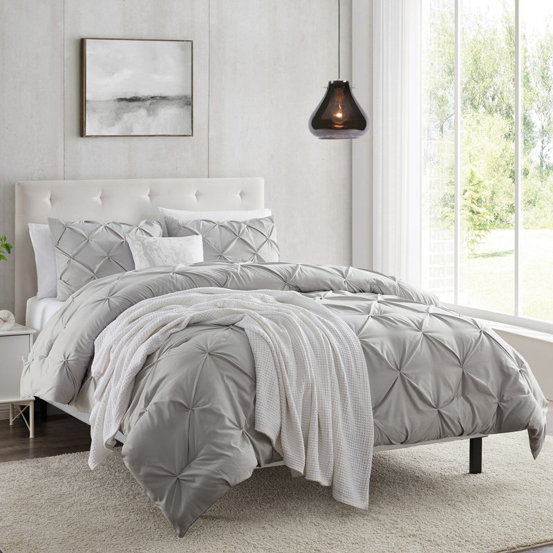 Comforter, Silver, King Comforter + 2 Queen Shams