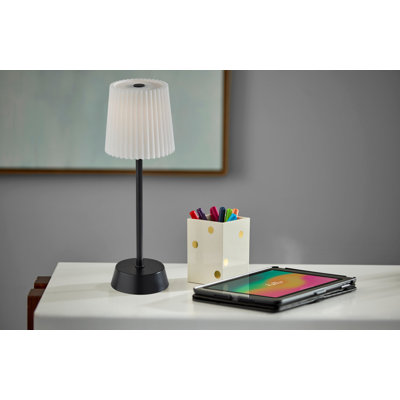 Bobby Cordless LED Table Lamp