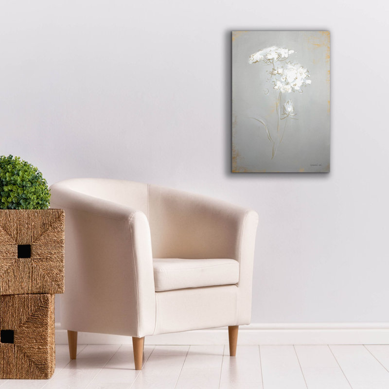 «Epic Graffiti», art floral blanc sur toile 2 par Danhui Nai, H 26 po x l 18 po