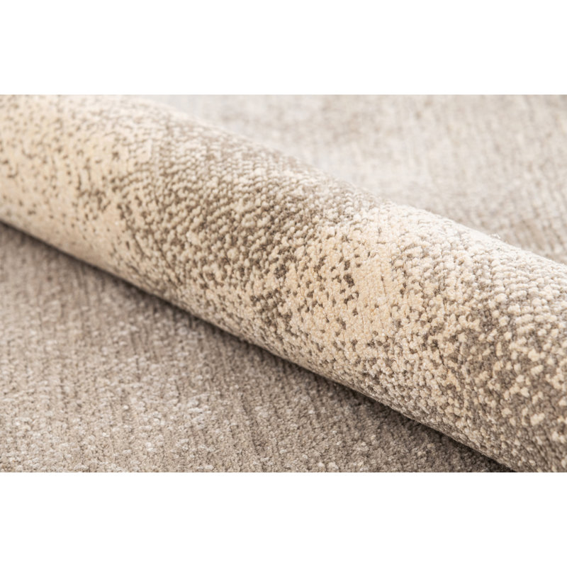 Handmade Silk and Wool Area Rug, Rectangle 5' x 8'