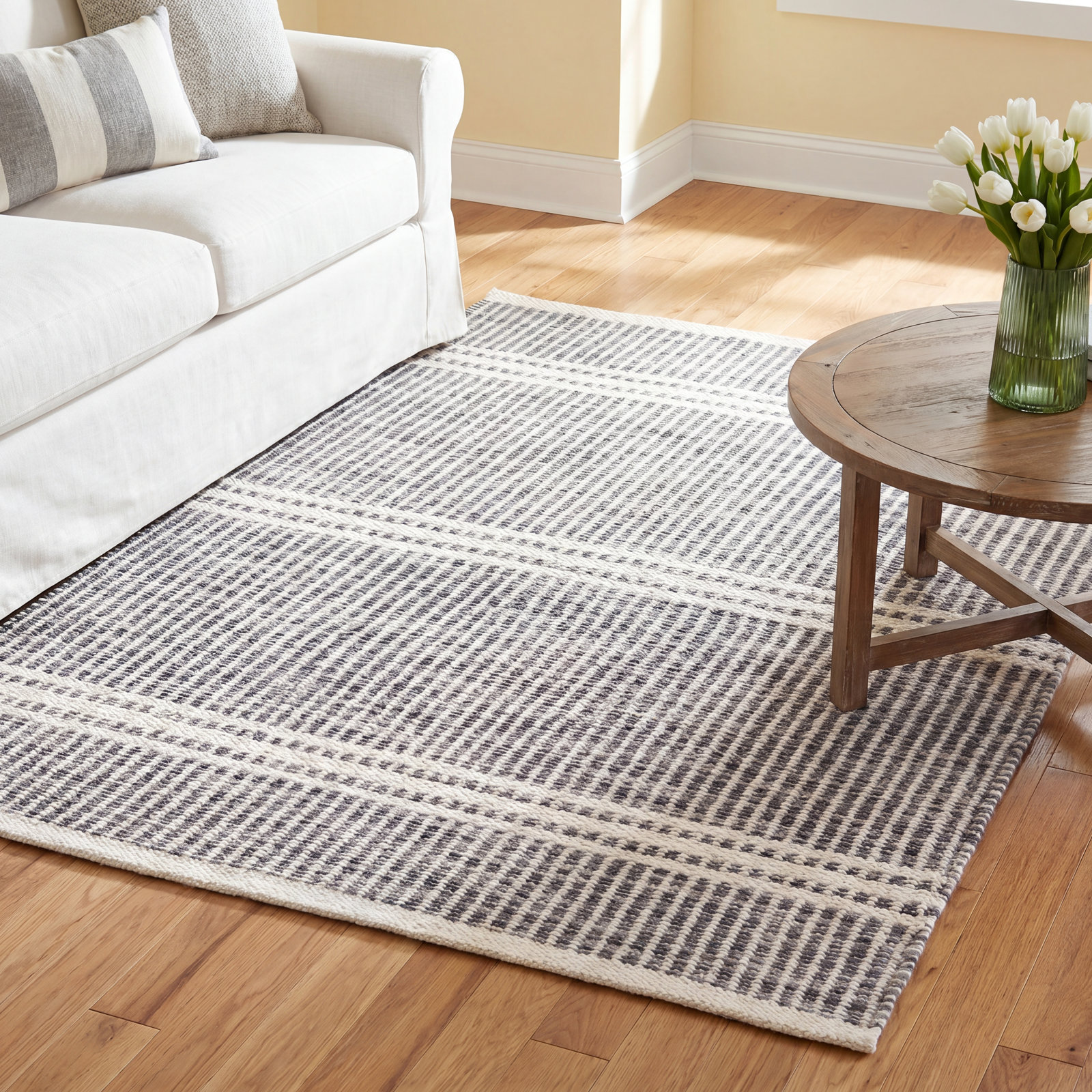 Malta Hand-Woven Striped Wool Rug, Rectangle 2' x 3', Gray