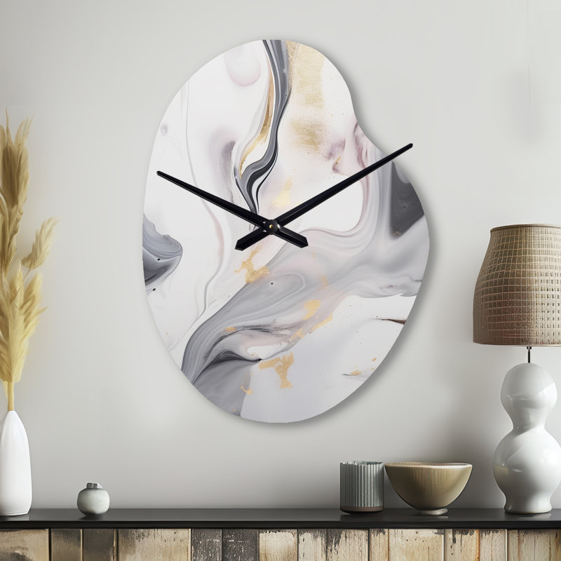 Horloge murale asymétrique en métal Kincso, Petit