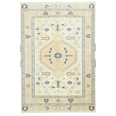 Vintage One-of-a-Kind 6'5" X 9'6" 1980s Wool Area Rug Cream