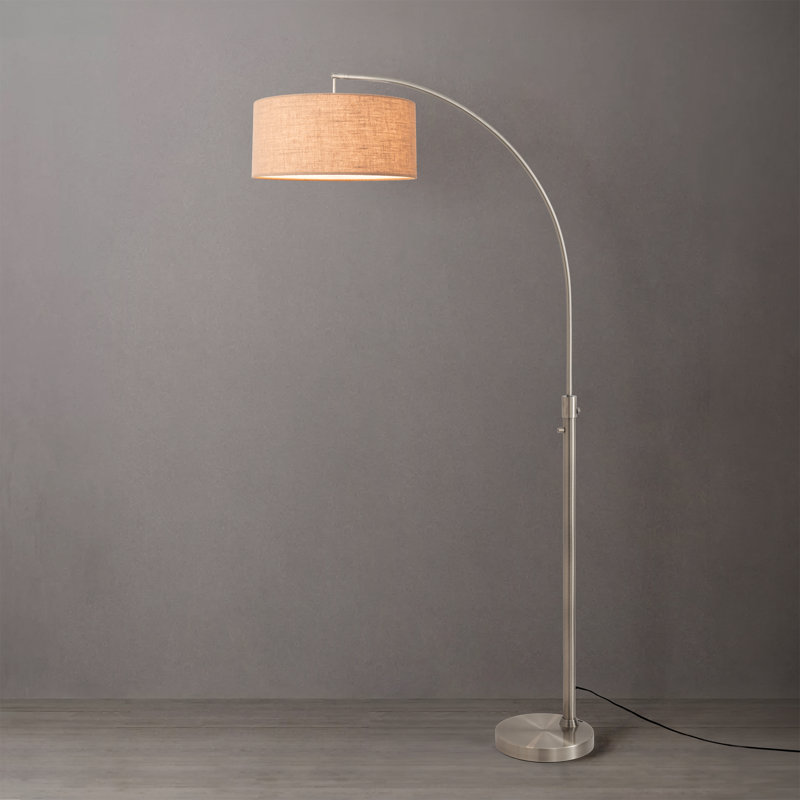 Lampe de chevet arquée Float 75 po H, abat-jour cylindrique en toile de jute, nickel satiné, Satin Nickel, Jute
