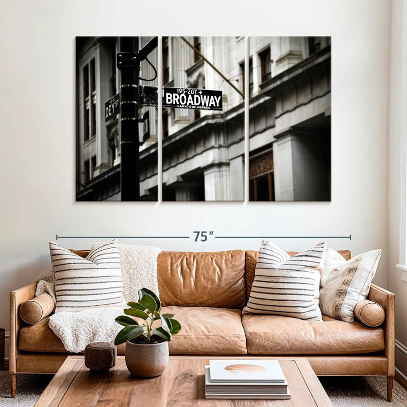 Sirci Broadway Street, H 42 po x l 65 po