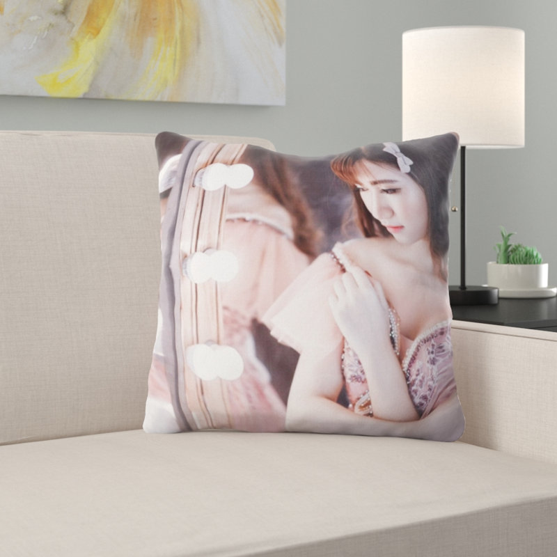 Magnifique coussin décoratif