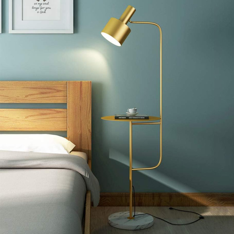 Lampe sur pied moderne avec table