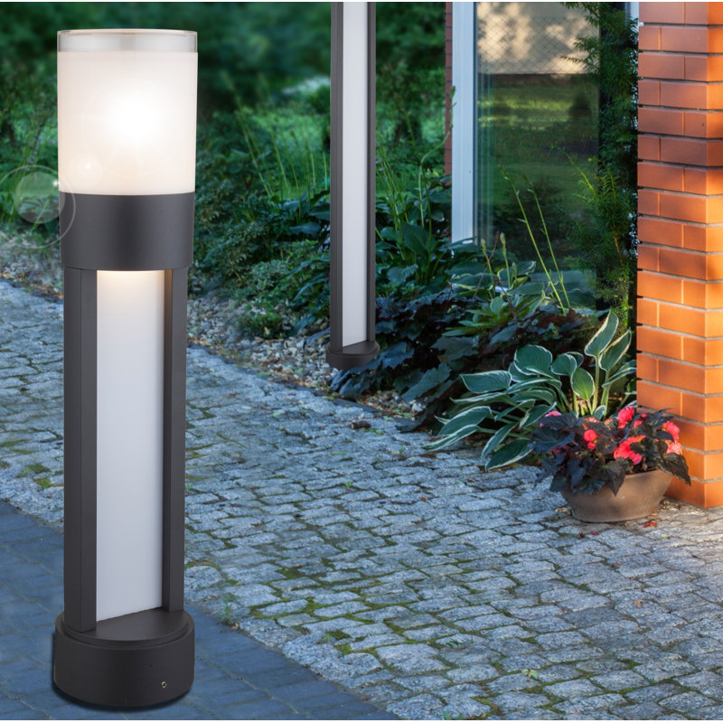 Smithers Bollards