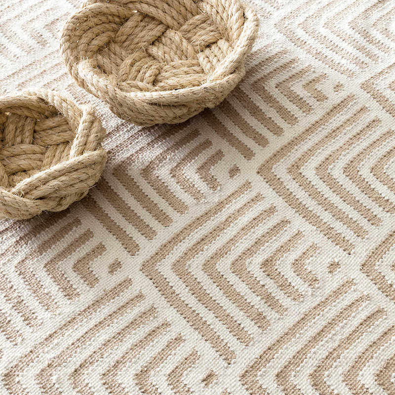 Cleo Cement Handwoven Indoor/Outdoor Rug, Rectangle 5' x 8'