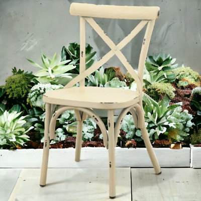 Fauteuil à dossier courbé en X de Courtyard Casual à finition brossée à la main Le prix est pour un ensemble de 2