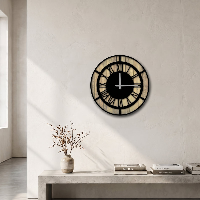Horloge industrielle à chiffres romains