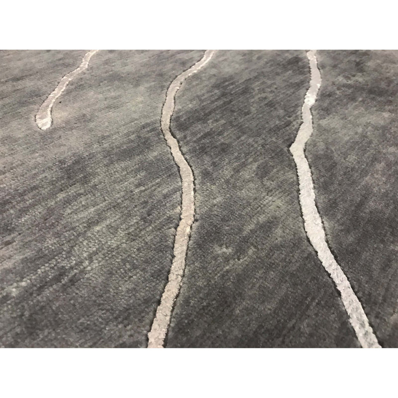 Himalayan Abstract Area Rug in Gray