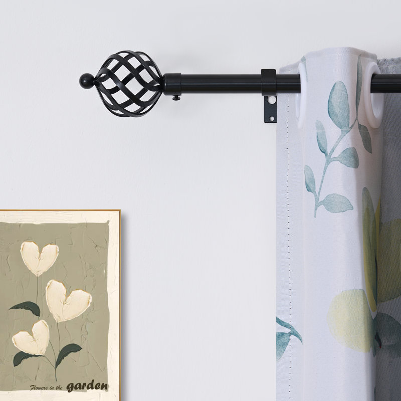 Tringle à rideaux simple réglable en largeur x 0,75 po Damasso, 48" - 86", Noir